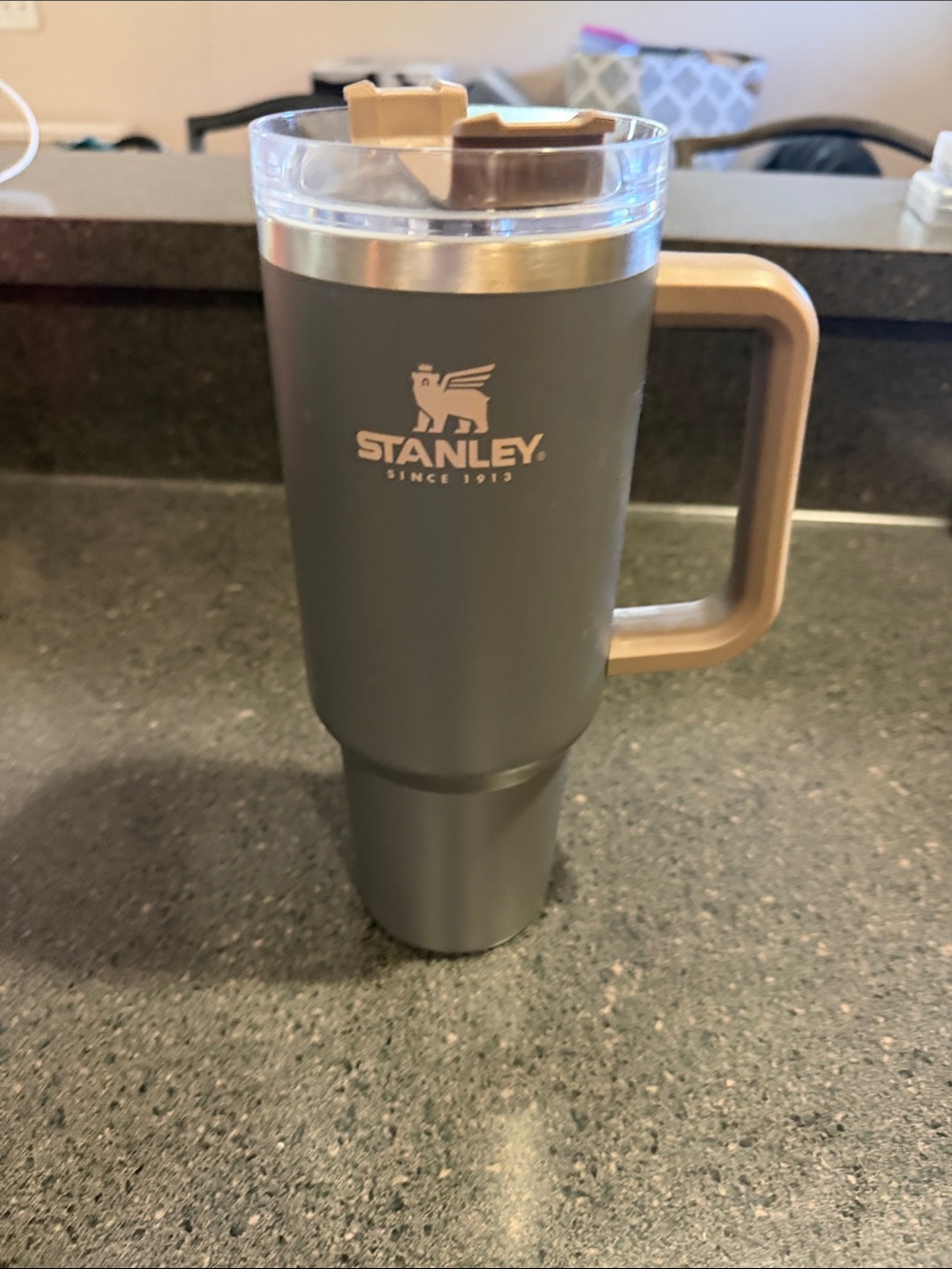 40oz Stanley